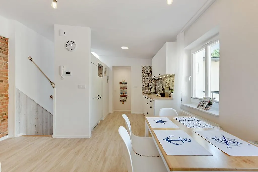 Lion Apartments - La Playa Sopot